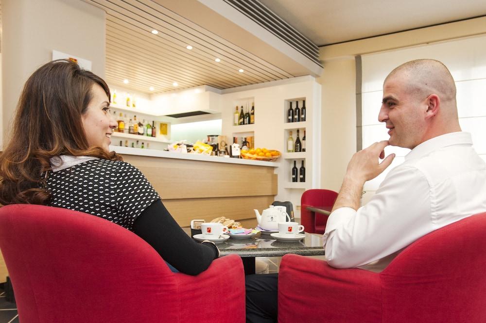 Best Western Hotel Residence Italia กวาร์ตู ซานเตเลนา ภายนอก รูปภาพ