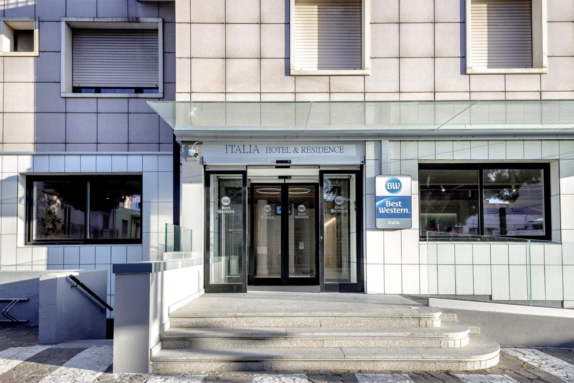 Best Western Hotel Residence Italia กวาร์ตู ซานเตเลนา ภายนอก รูปภาพ